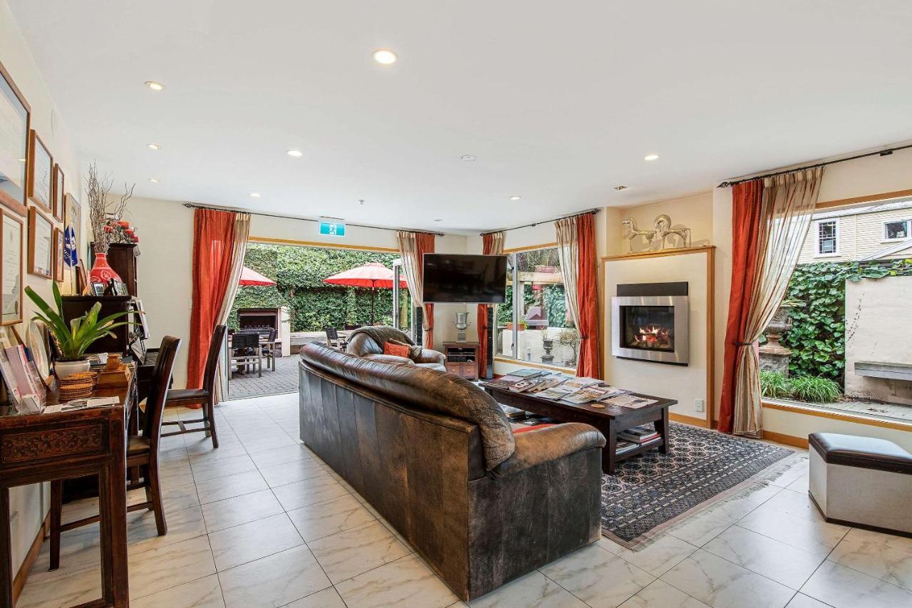 The Classic Villa Christchurch Exterior photo